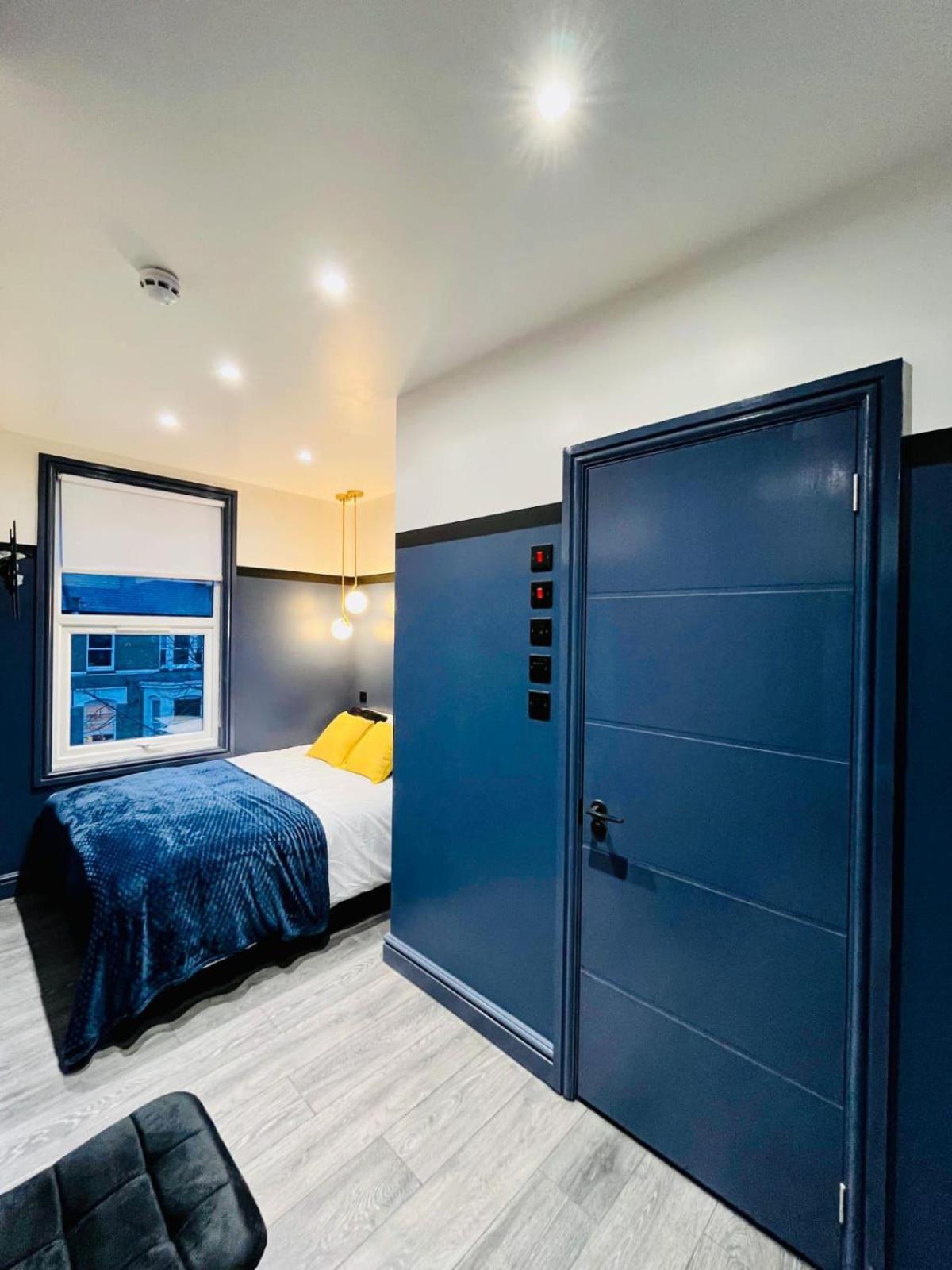 London 39 Blue House Luxury Ensuite Ideal For Tourists Ngoại thất bức ảnh